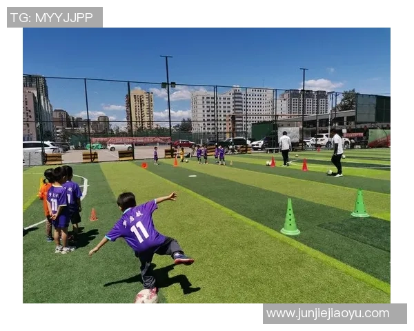 探索橡胶球足球的魅力与乐趣让运动更健康更有趣